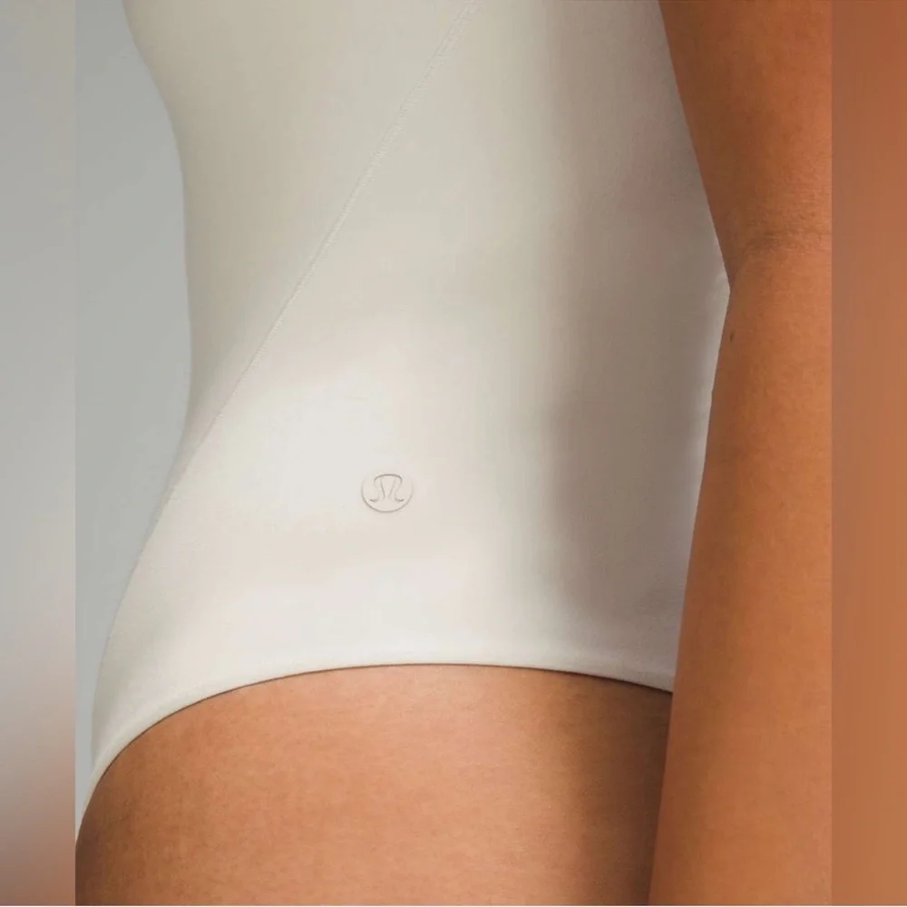 Lululemon Wundermost Ultra-Soft Nulu Square Neck Sleeveless Bodysuit Bone